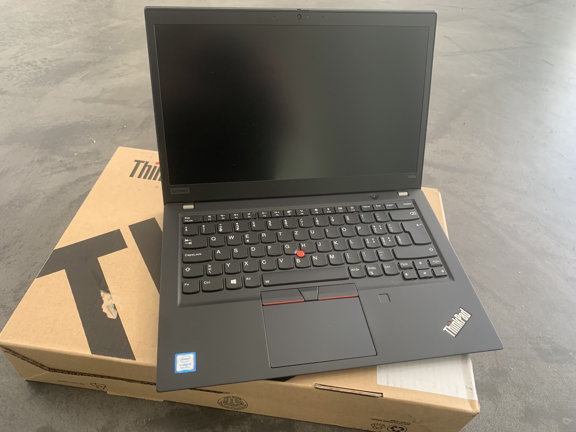 Lenovo thinkpad t490s обзор